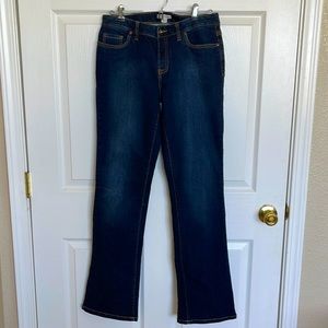 Boston Proper Fit & Flare Boot Cut Dark Wash Jeans. Size 6.